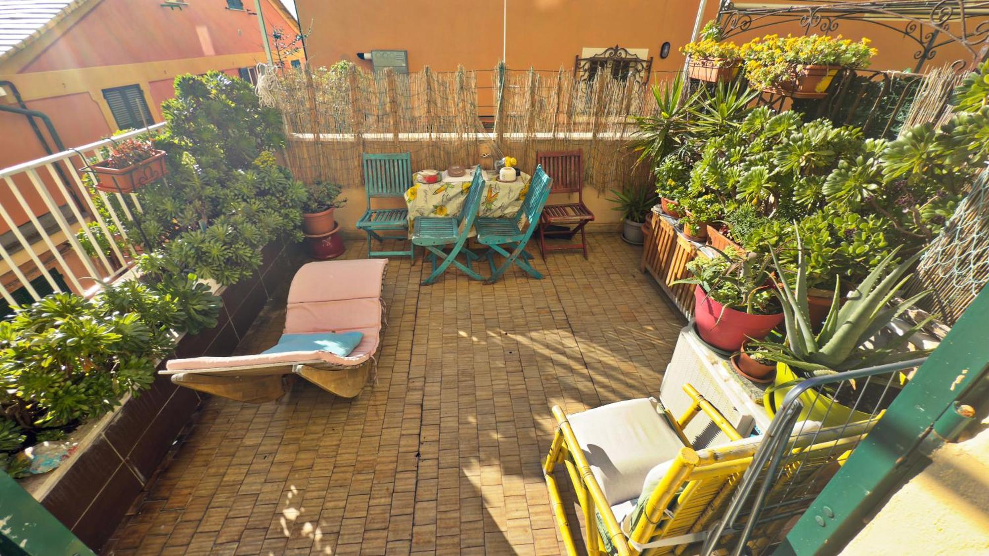 Dalla Spiaggetta A Quinto Genoa Luaran gambar