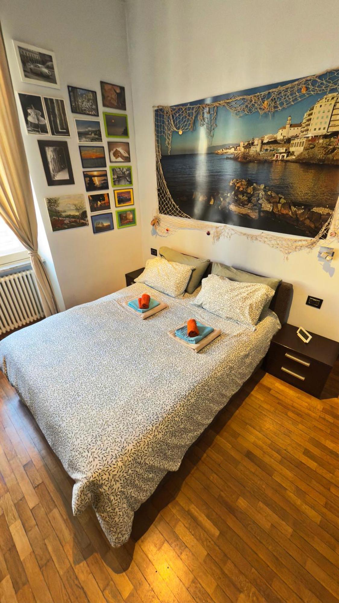 Dalla Spiaggetta A Quinto Genoa Luaran gambar
